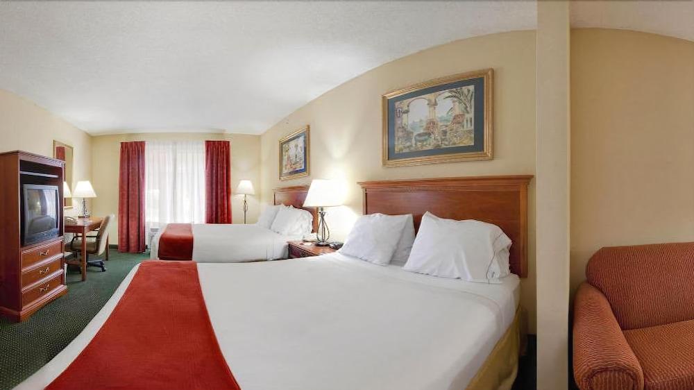 Holiday Inn Express Hotel & Suites Brooksville West, An Ihg Hotel Экстерьер фото