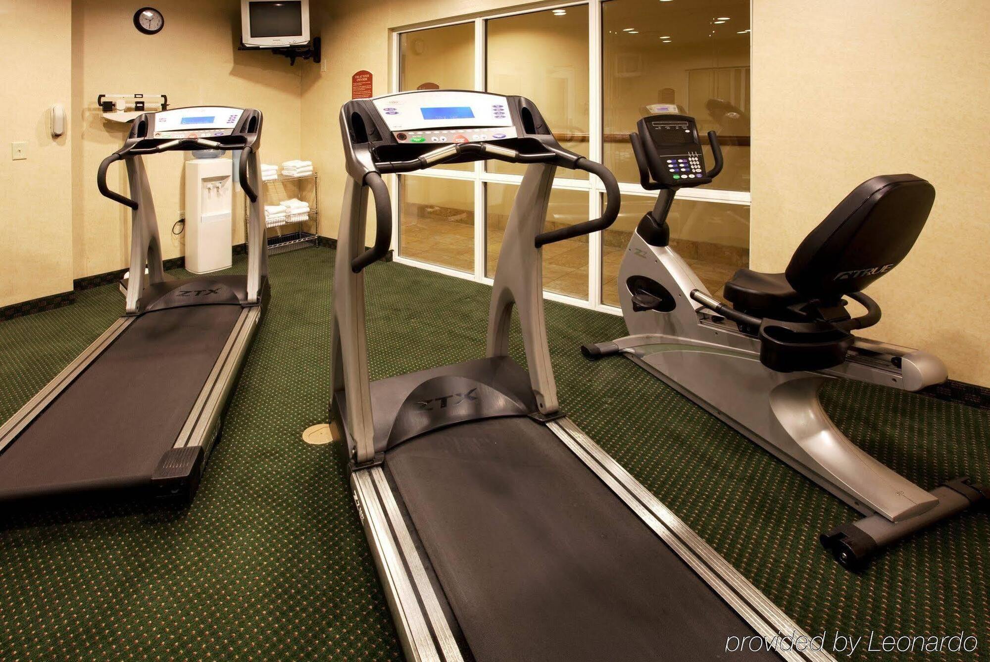 Holiday Inn Express Hotel & Suites Brooksville West, An Ihg Hotel Экстерьер фото