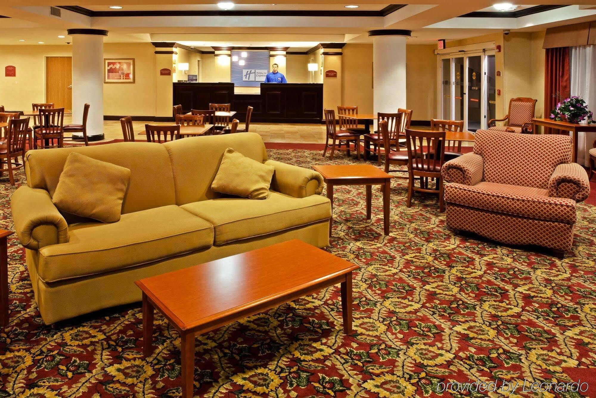 Holiday Inn Express Hotel & Suites Brooksville West, An Ihg Hotel Экстерьер фото