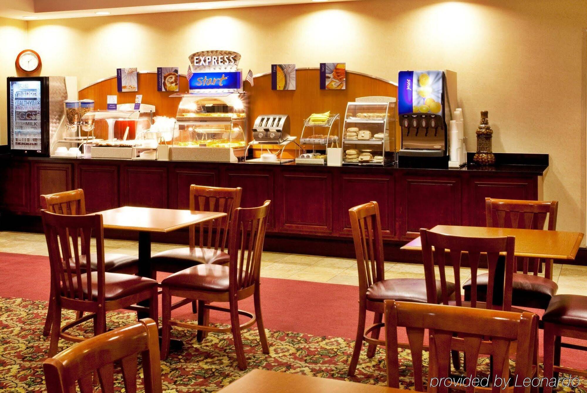 Holiday Inn Express Hotel & Suites Brooksville West, An Ihg Hotel Экстерьер фото