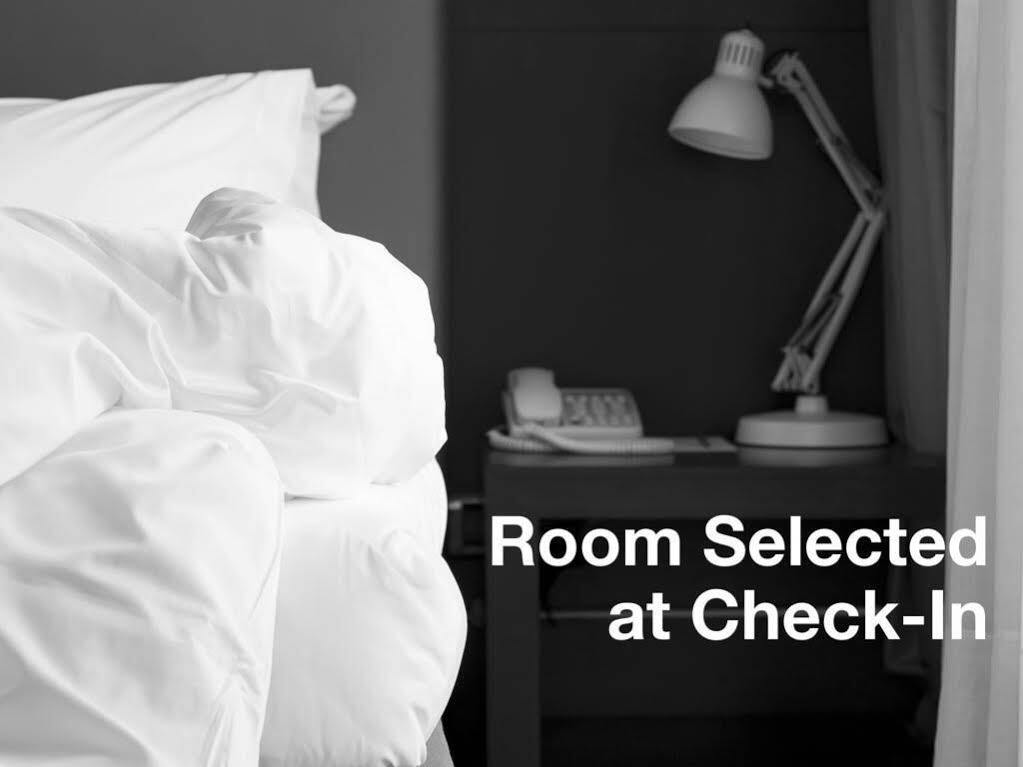 Holiday Inn Express Hotel & Suites Brooksville West, An Ihg Hotel Экстерьер фото